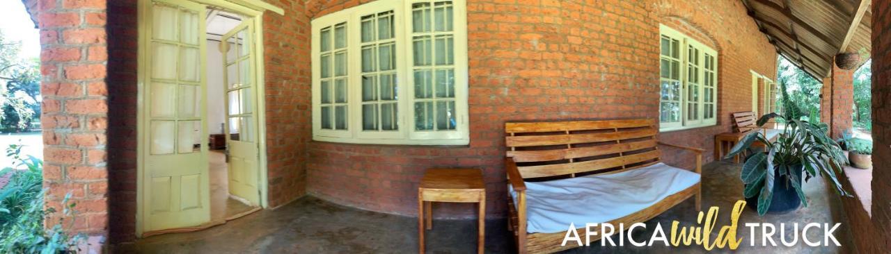 Africawildtruck Eco Camp & Lodge Mulanje Bagian luar foto